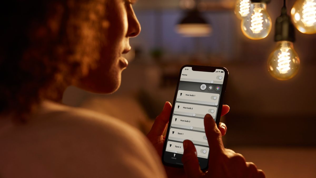 Ovládejte aplikací Bluetooth až 10 světel