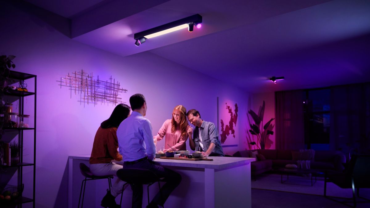 Kombinace funkčního a náladového osvětlení v jednom svítidle